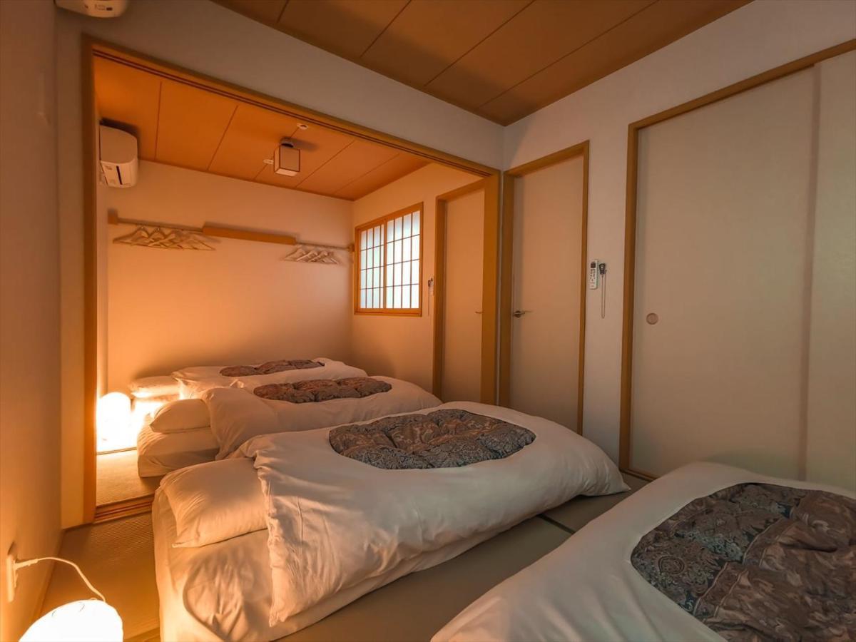 Villa Yadoya Karasumain Tokyo Esterno foto